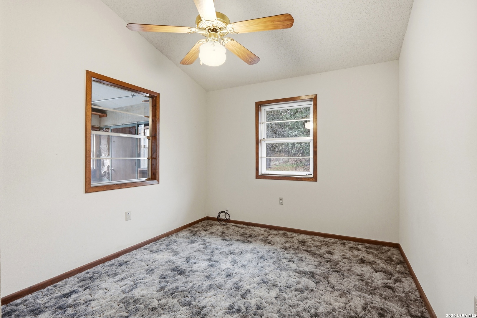 333 Tamarack
