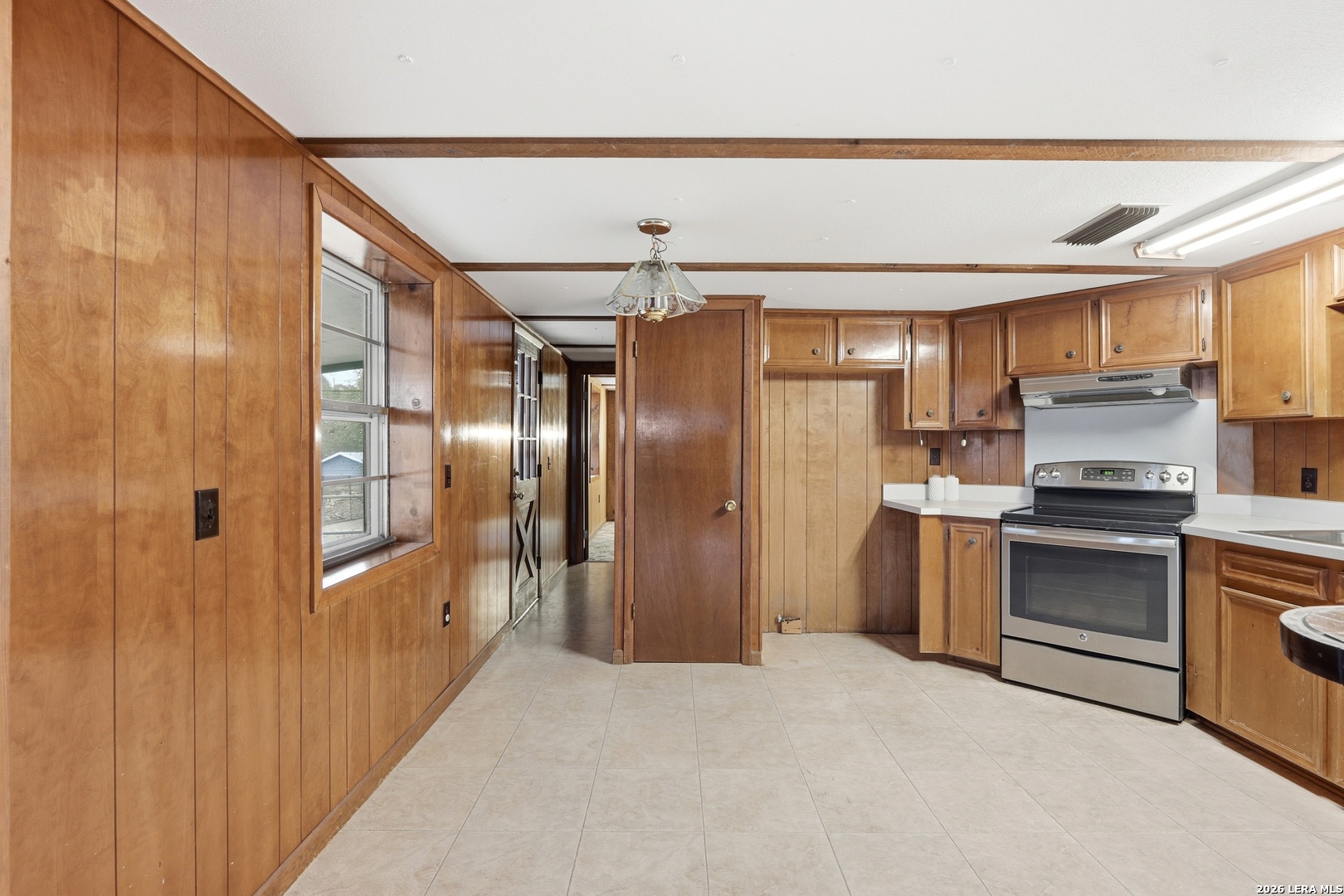 333 Tamarack