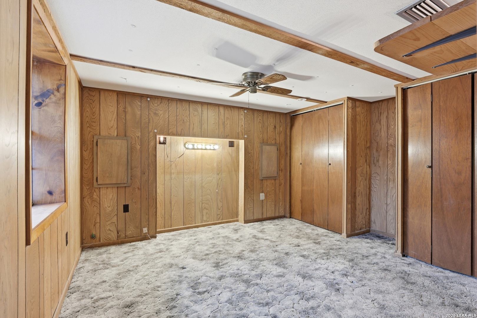 333 Tamarack