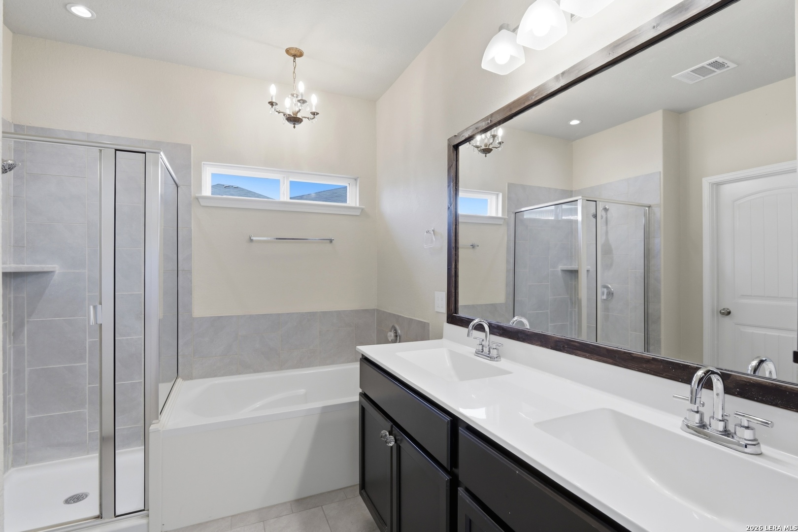 533 San Jacinto