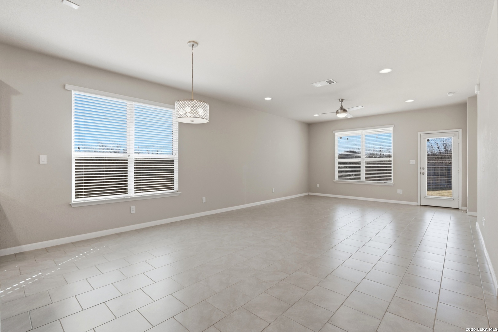 533 San Jacinto