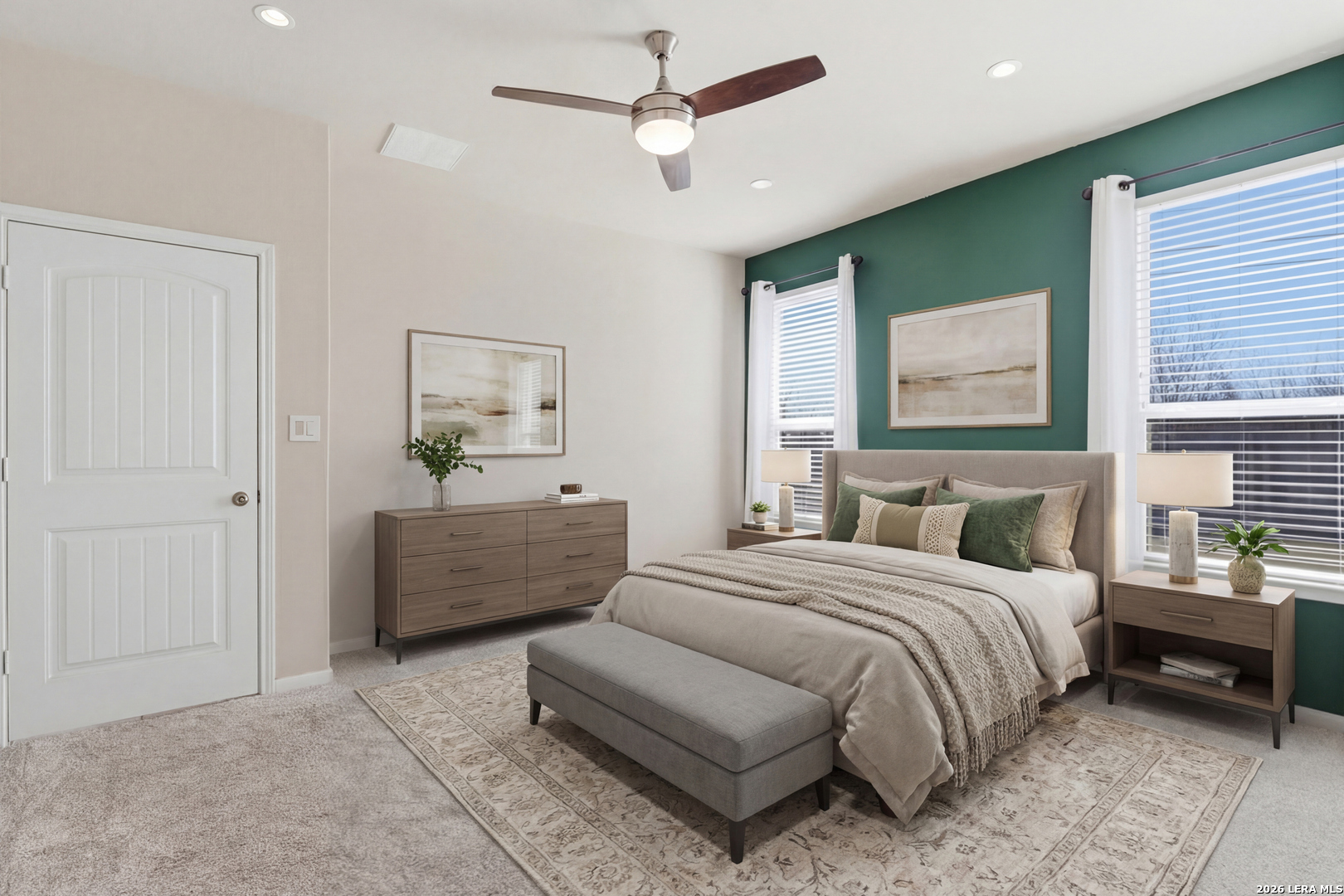 533 San Jacinto