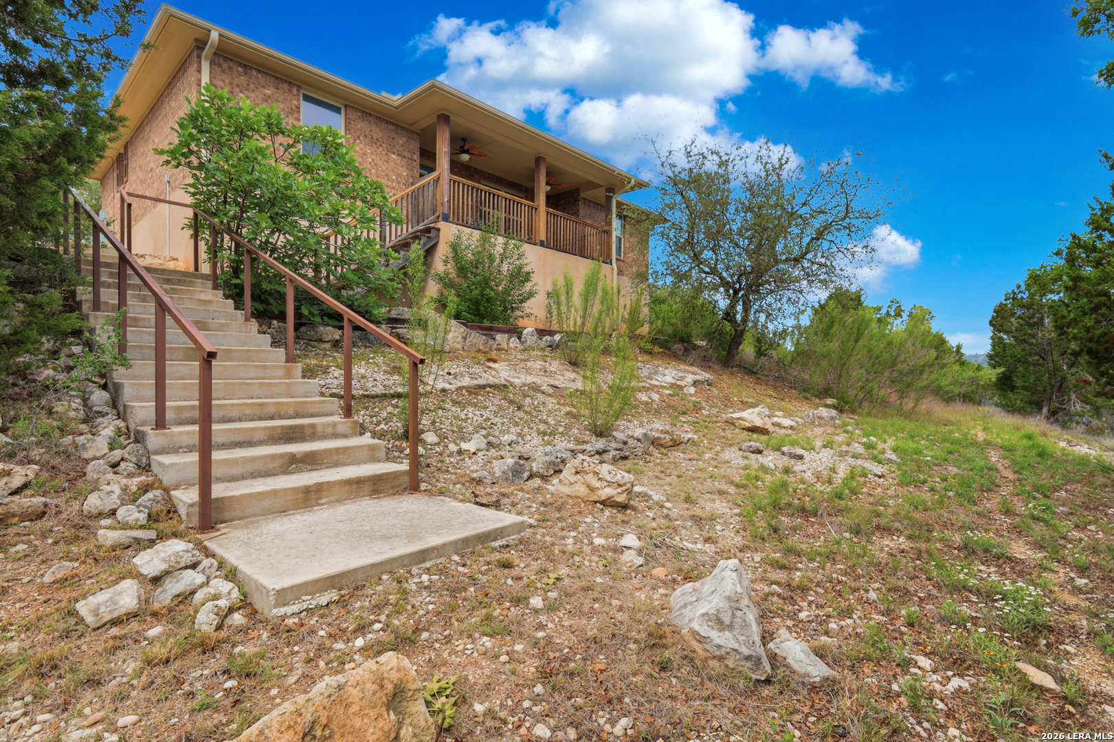 1485 YAUPON DR