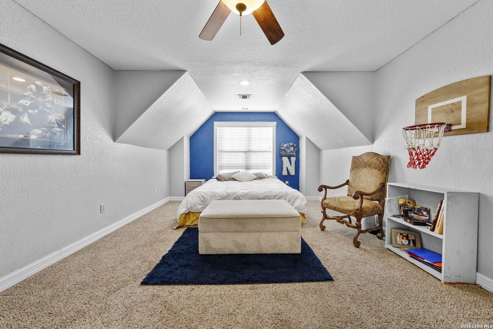 211 BENTWOOD DR