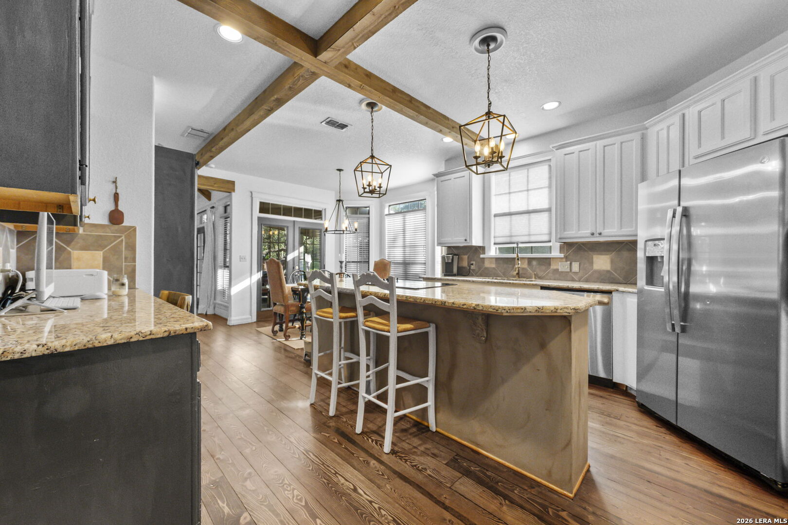 211 BENTWOOD DR