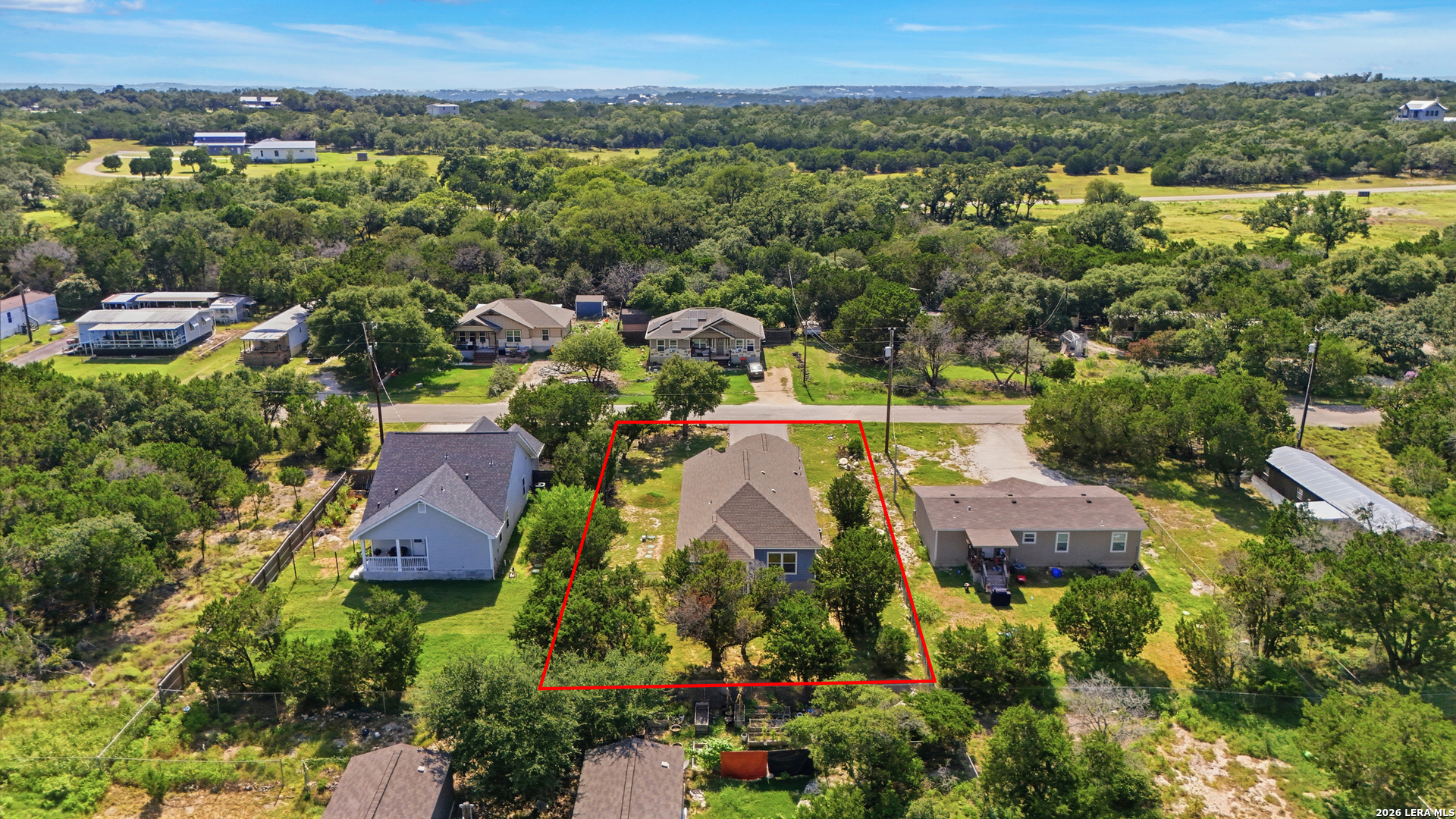 1135 Hedgestone