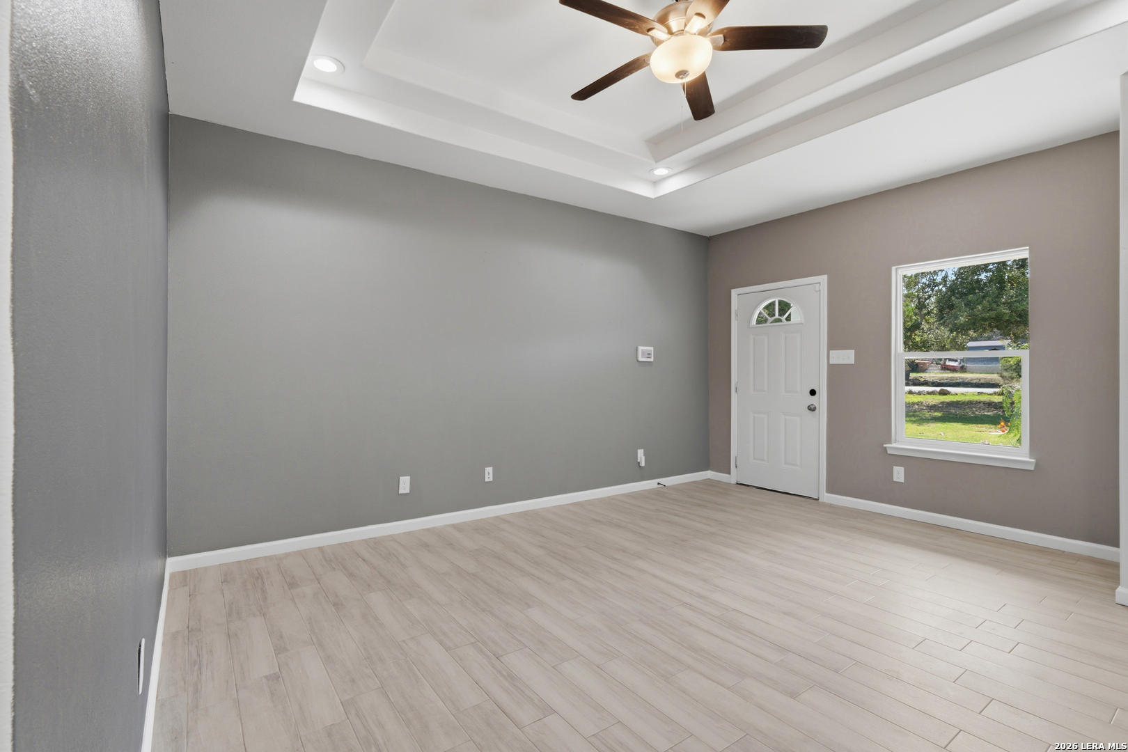 1135 Hedgestone