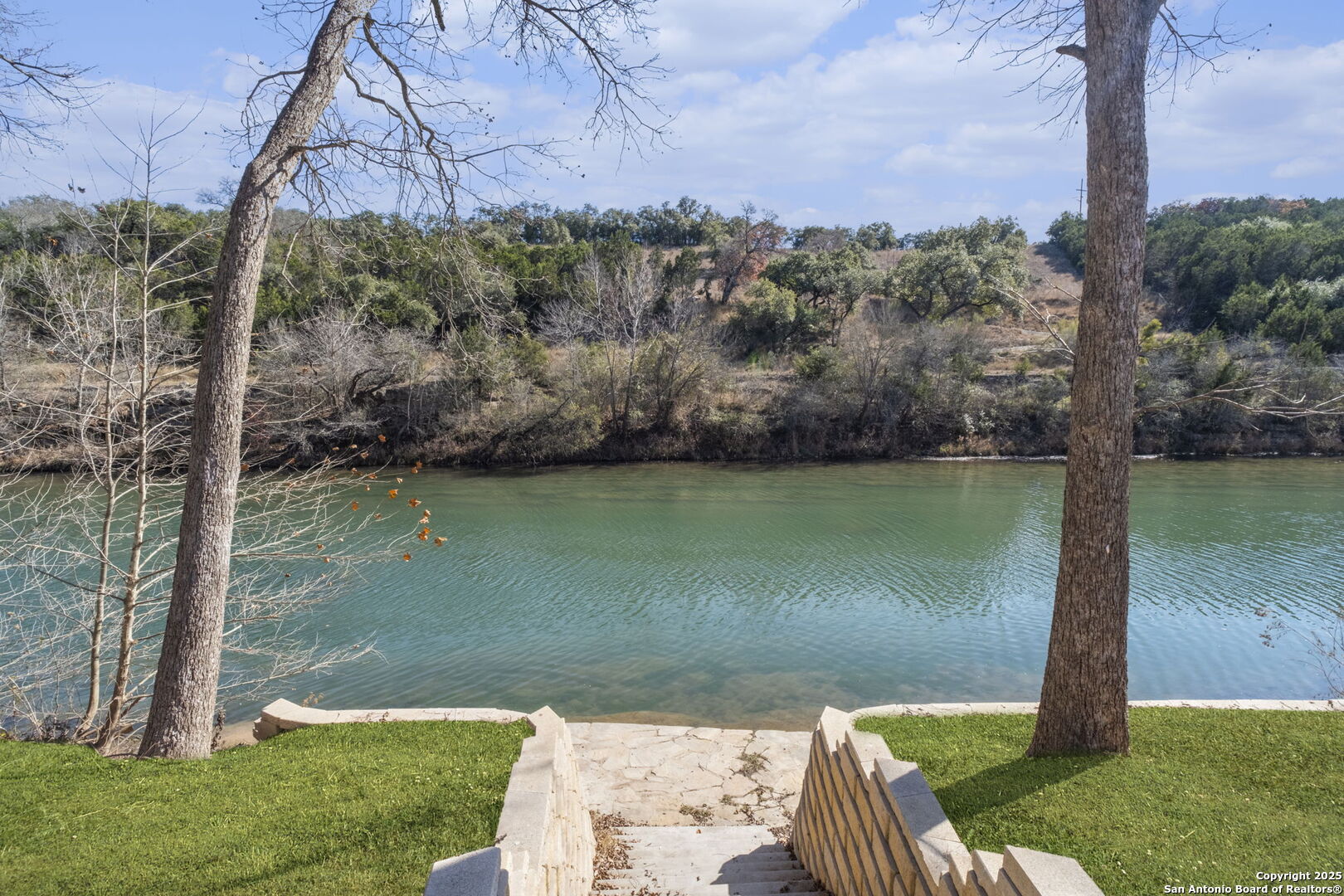 902 Bingham Lane