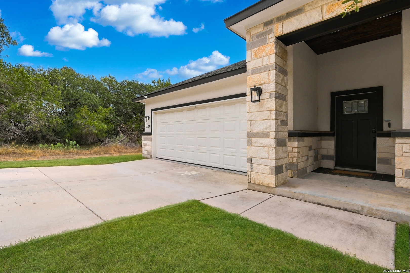 348 FAWN DR
