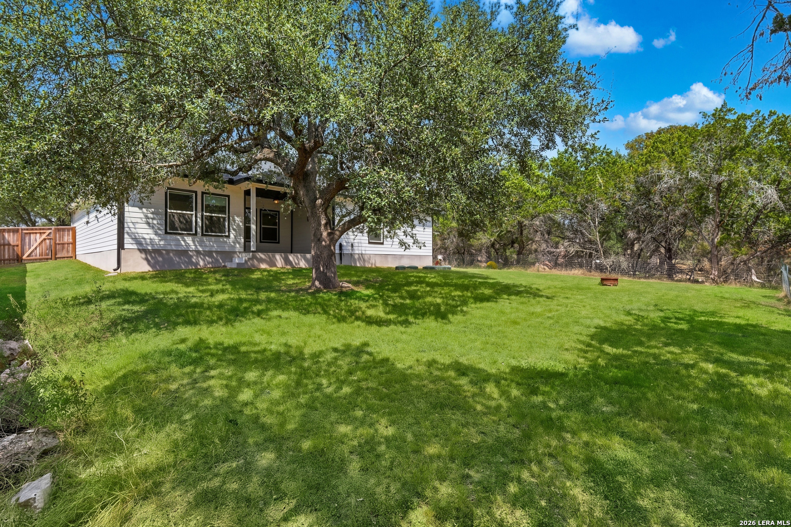 348 FAWN DR