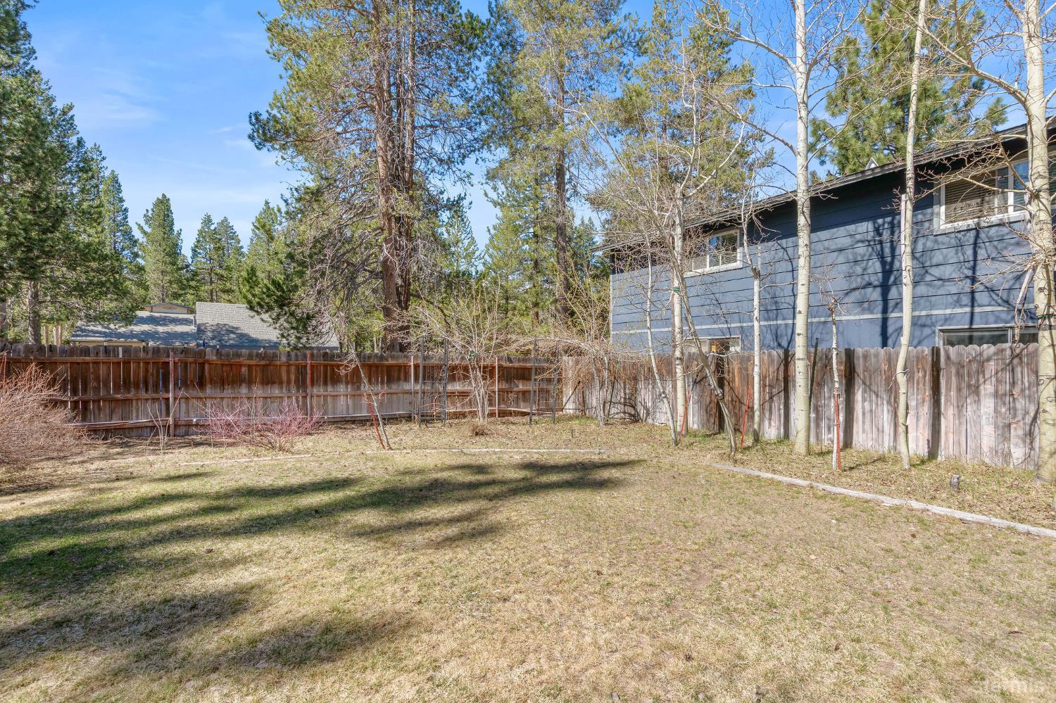 1101 Modoc Way