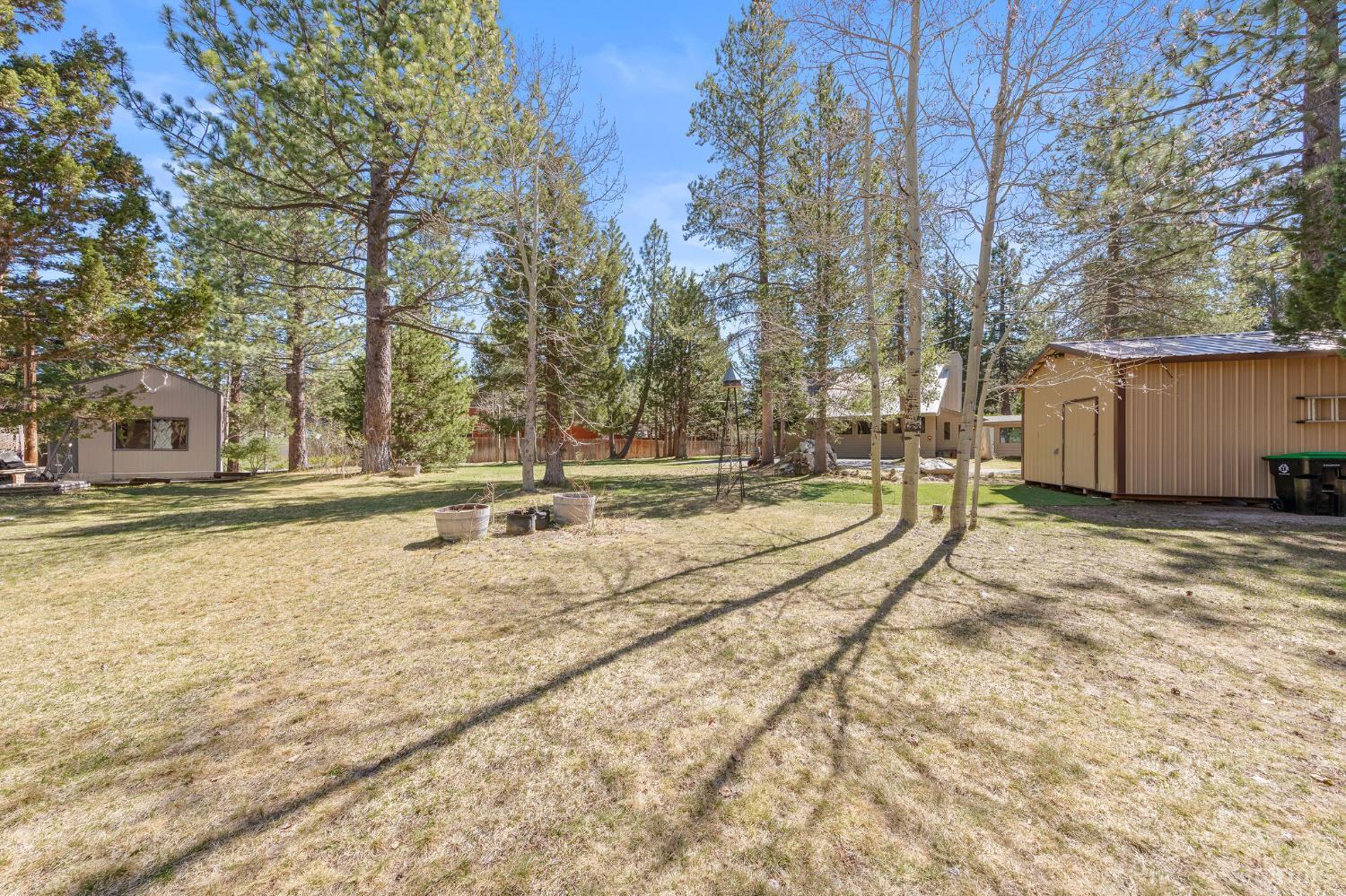 1101 Modoc Way