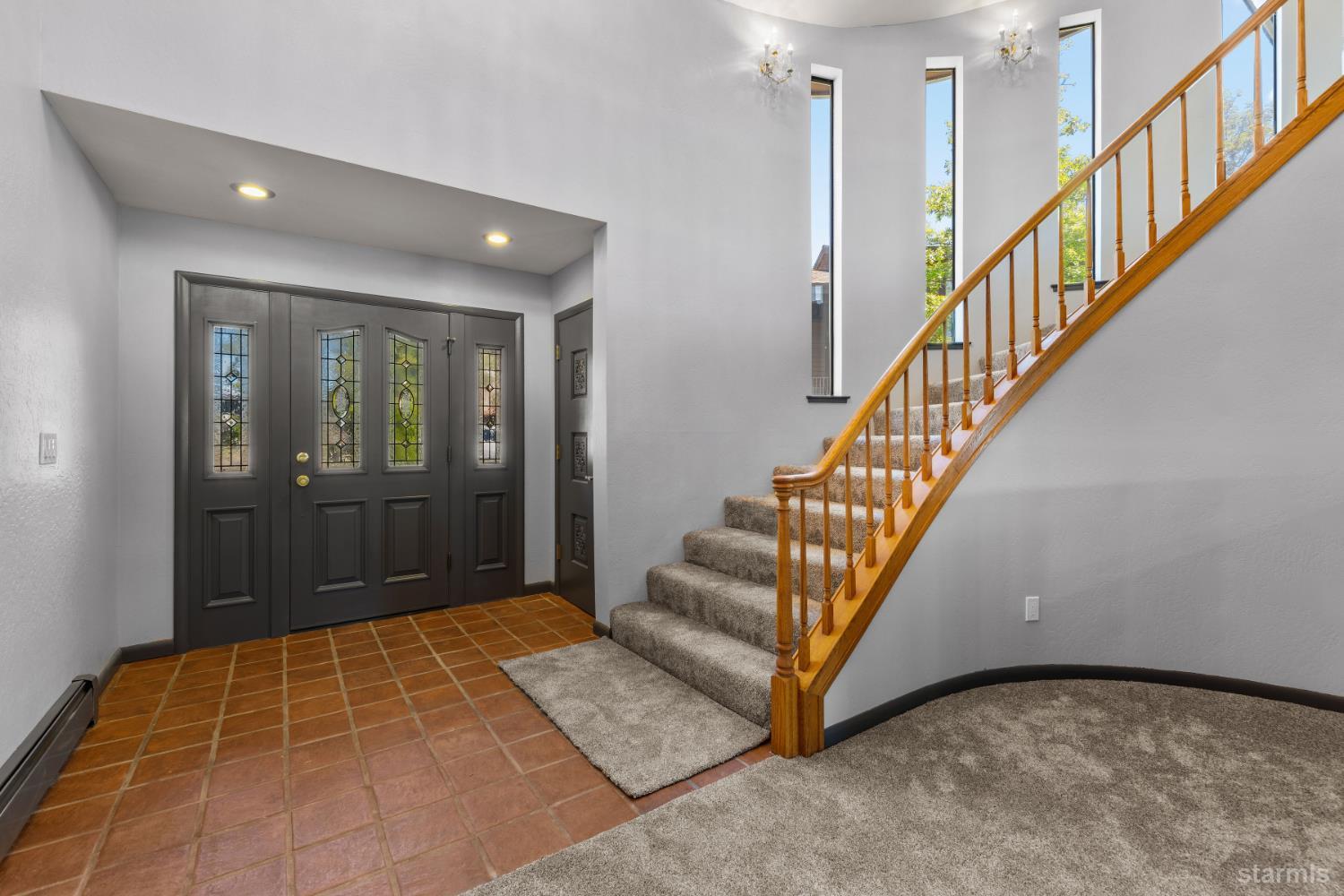 2067 Aloha Drive