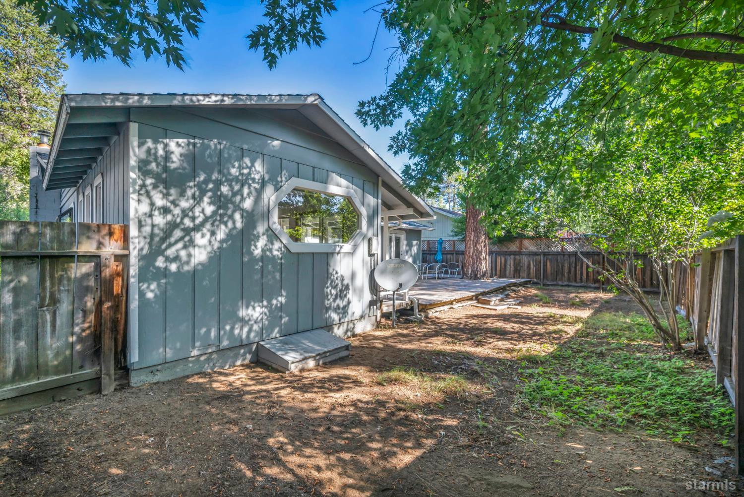 2332 Oregon Avenue