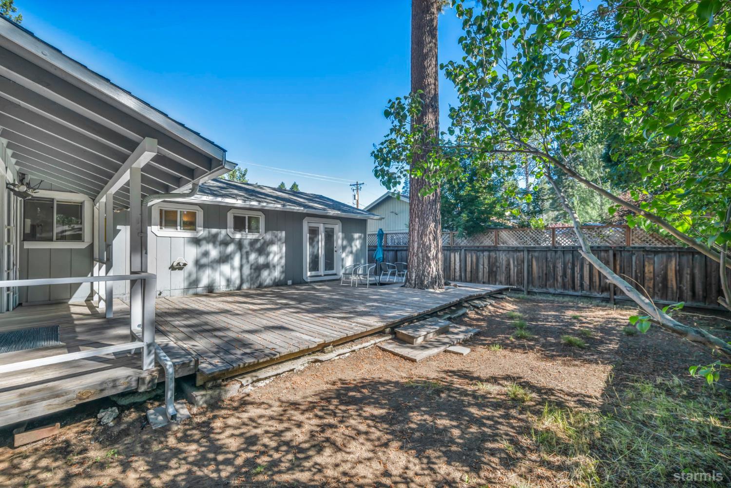 2332 Oregon Avenue