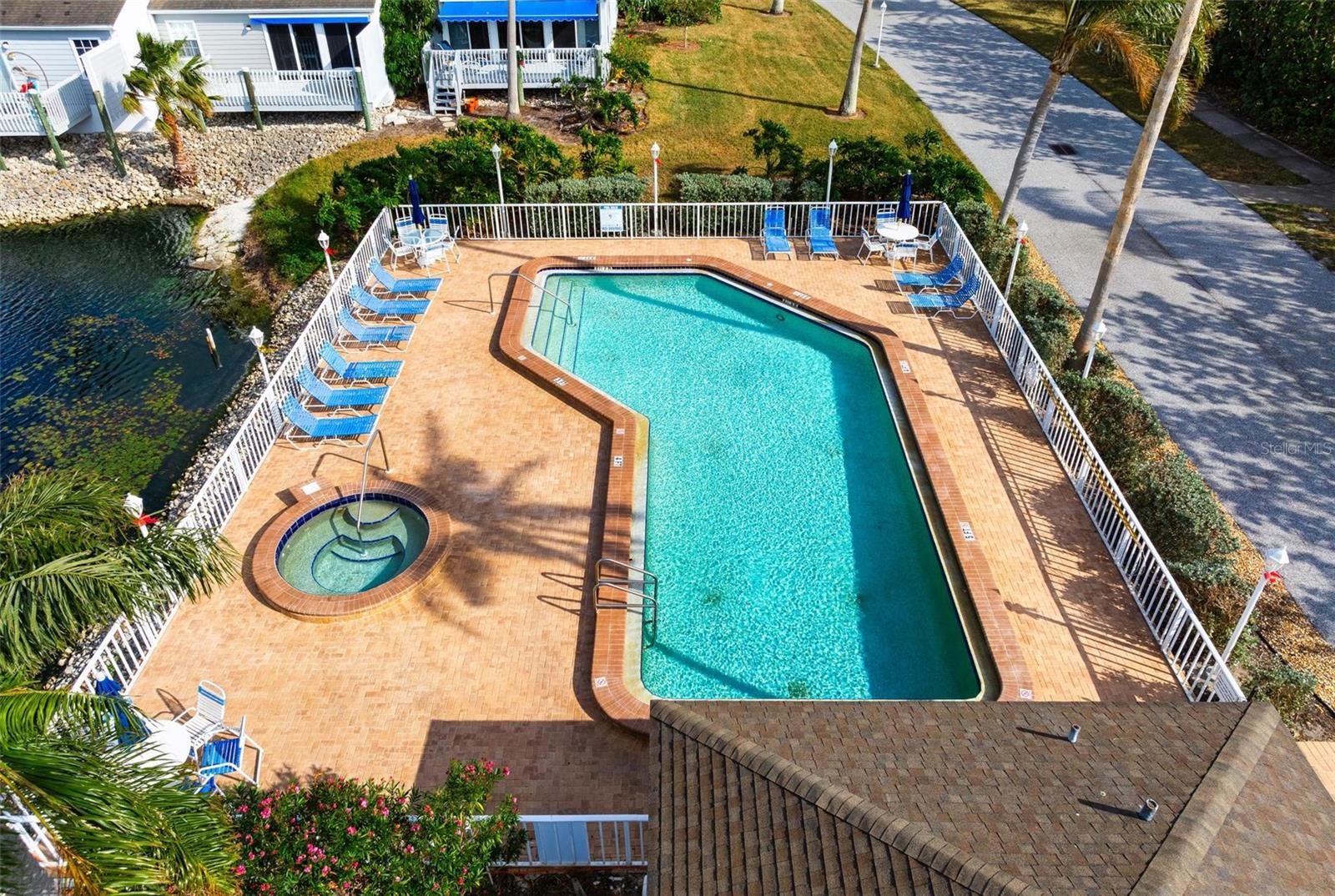 502 WOODSTORK CIR