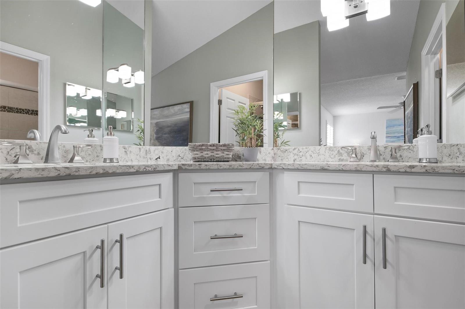 502 WOODSTORK CIR