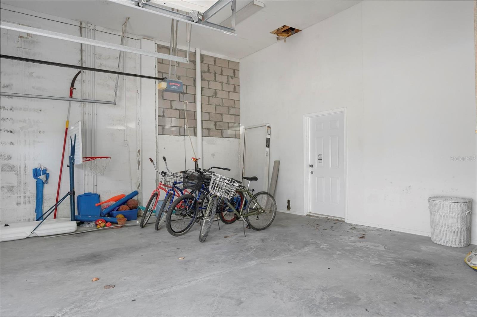 802 N BAY BLVD