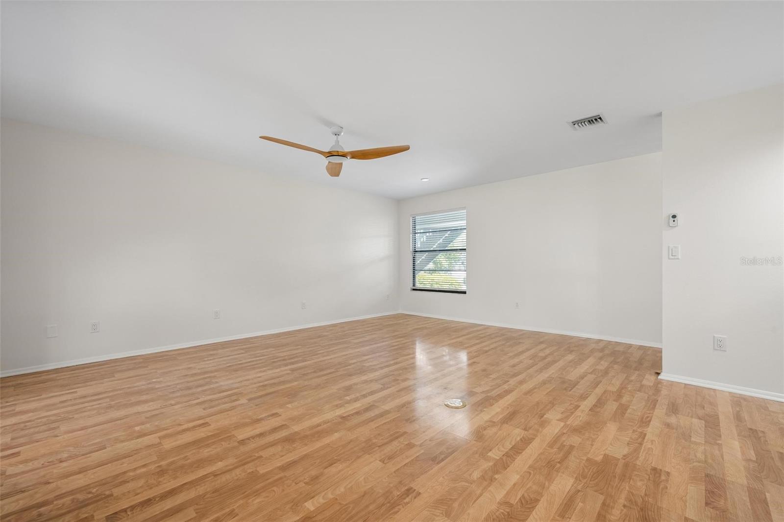 4255 GULF DR #116
