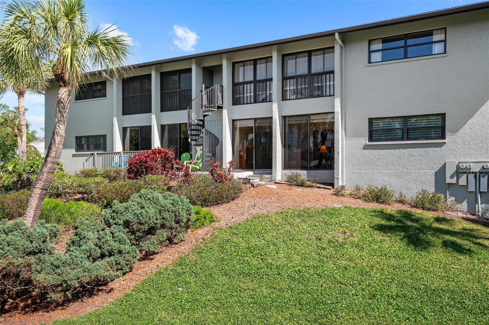 4255 GULF DR #116