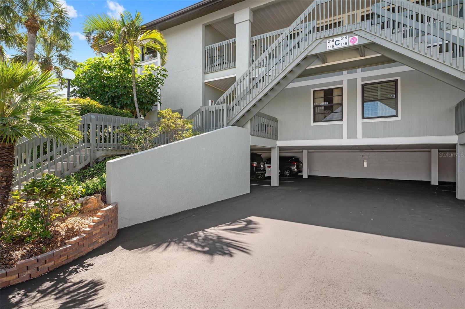 4255 GULF DR #116