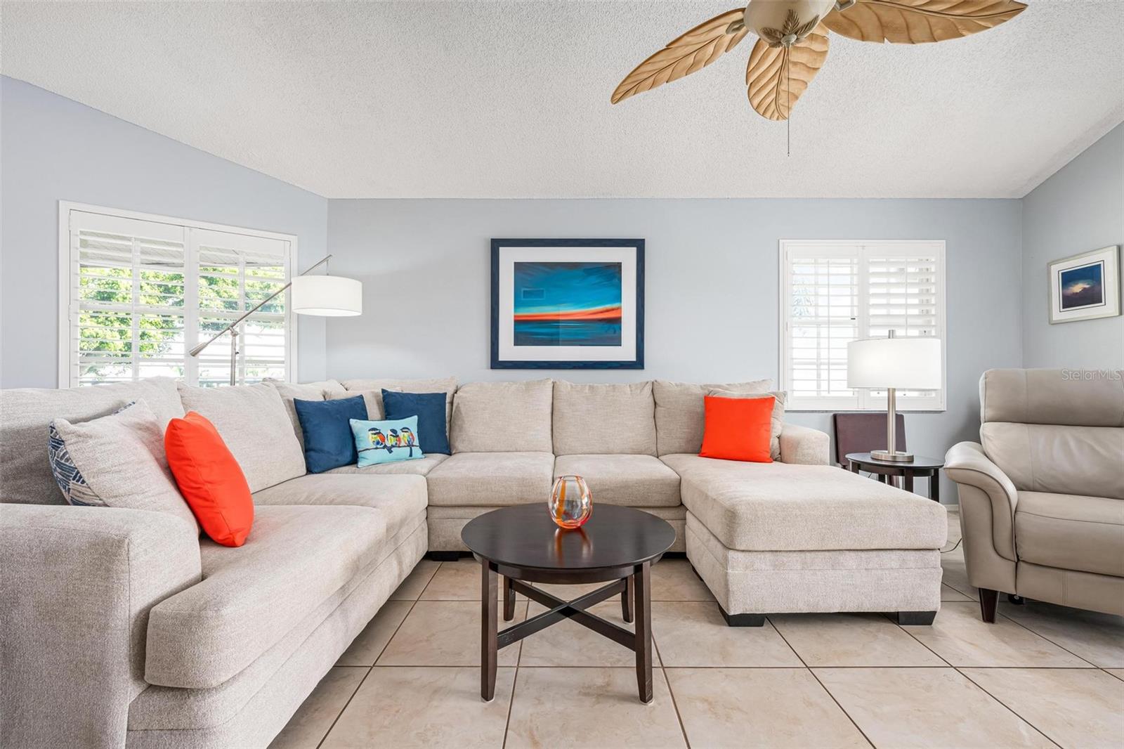 1103 EDGEWATER CIR #1103