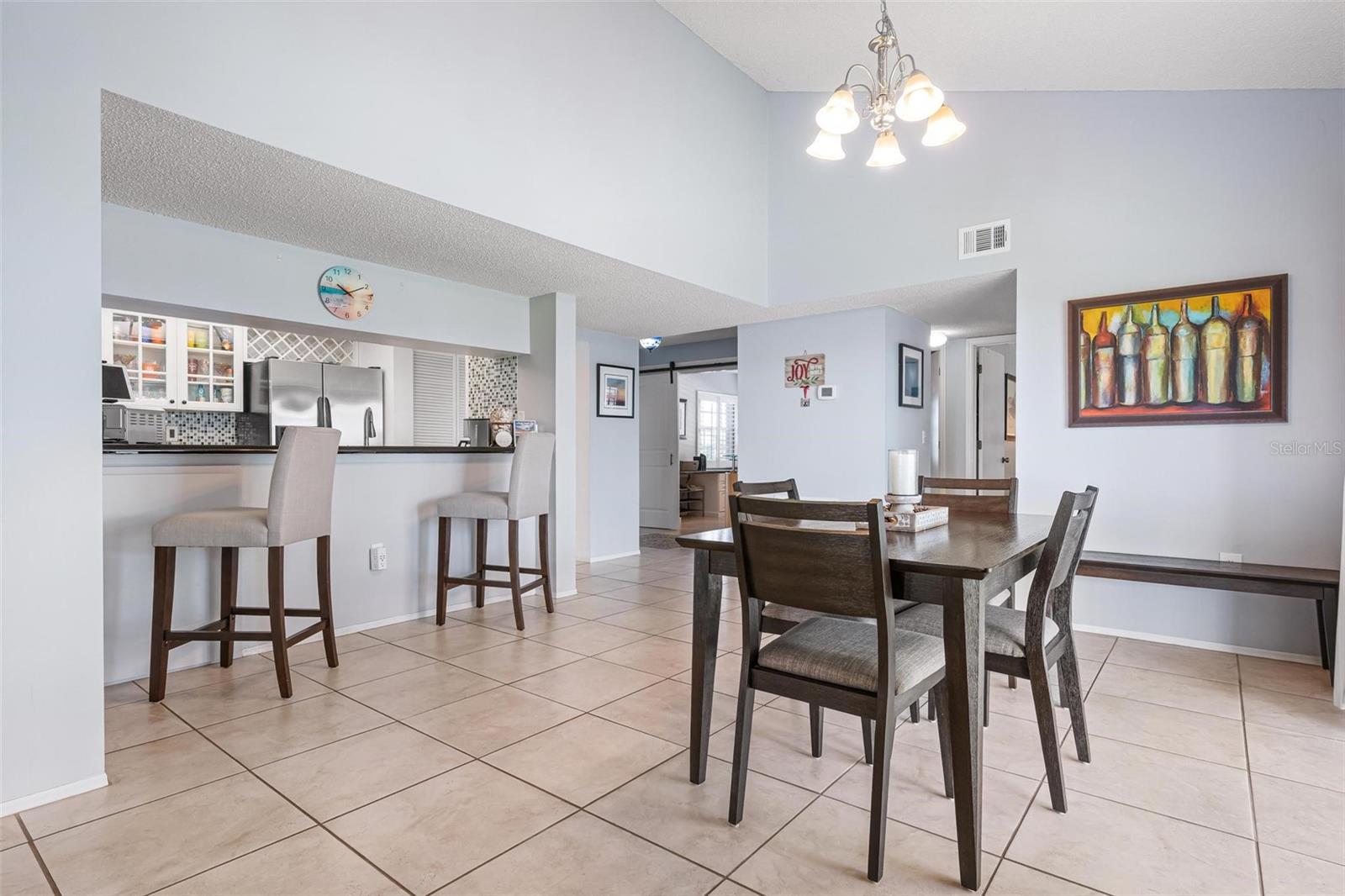 1103 EDGEWATER CIR #1103