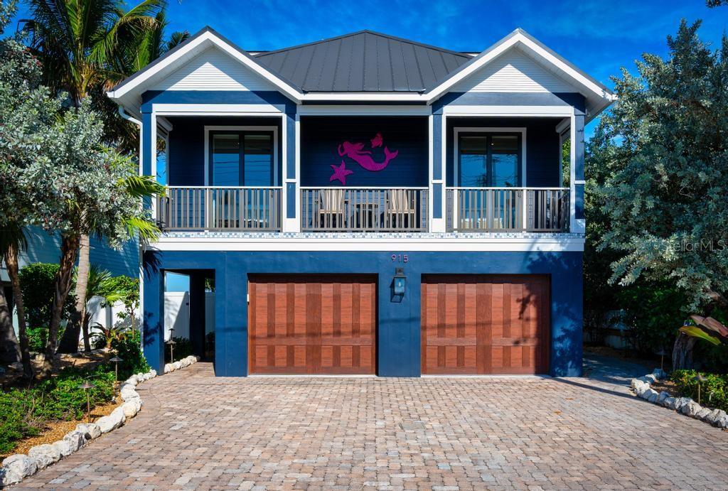 915 N SHORE DR