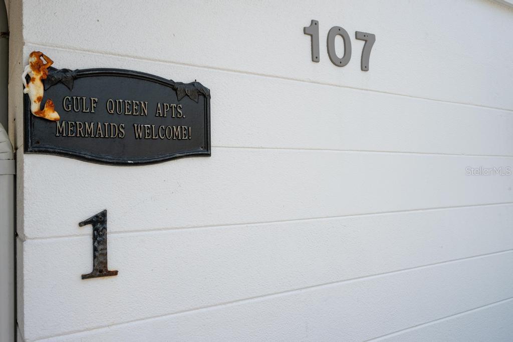 107 PINE AVE
