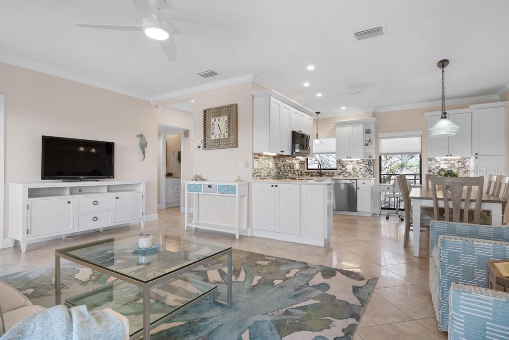 6005 GULF DR #219