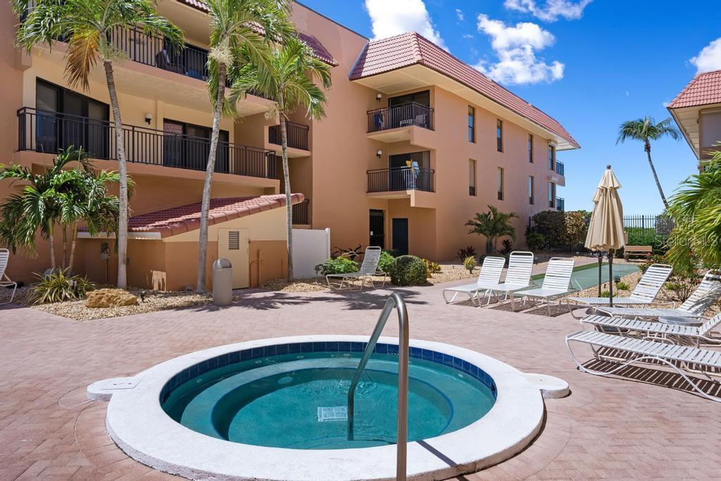 6005 GULF DR #219