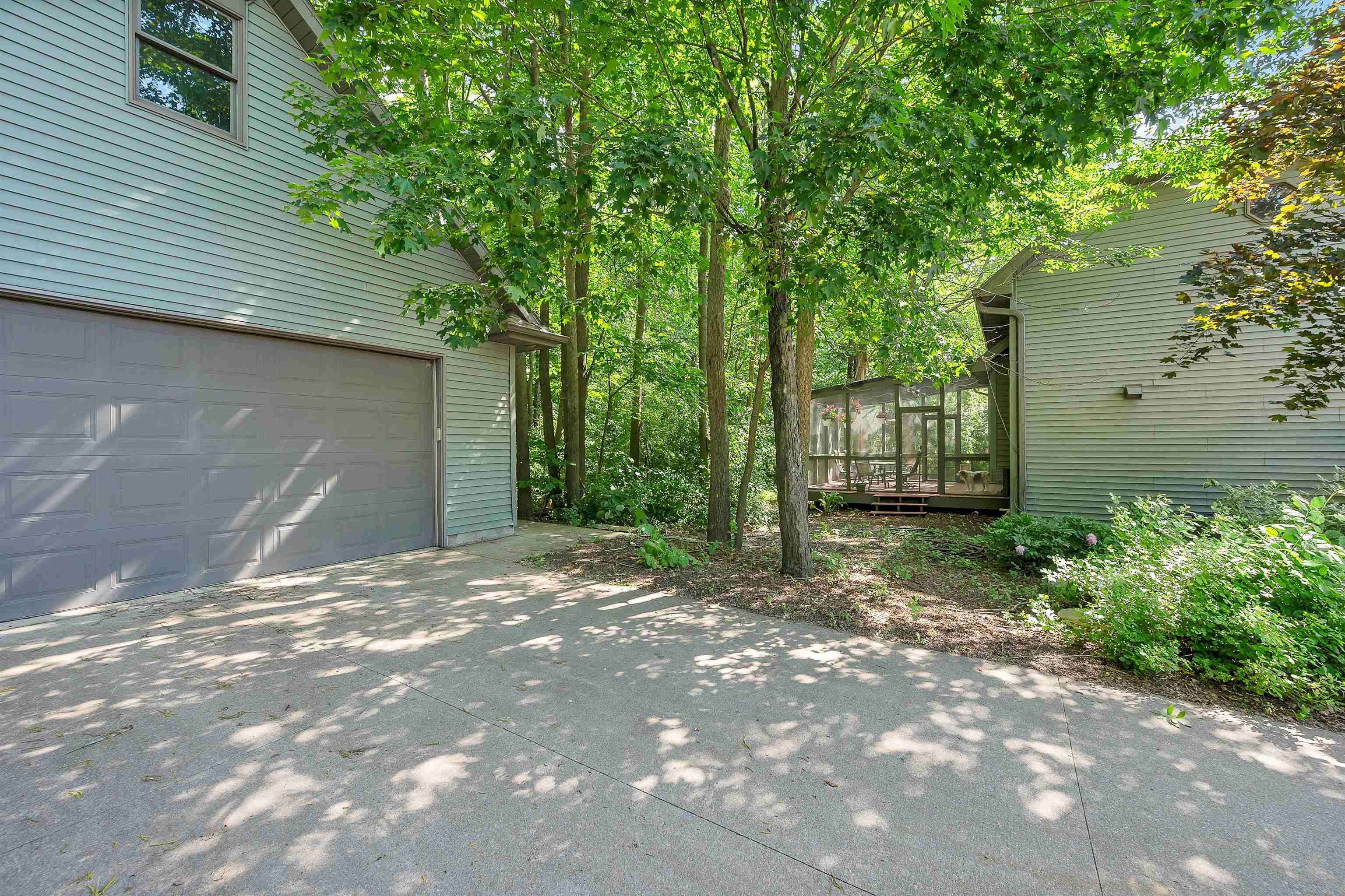 W3866 LONE OAK Drive