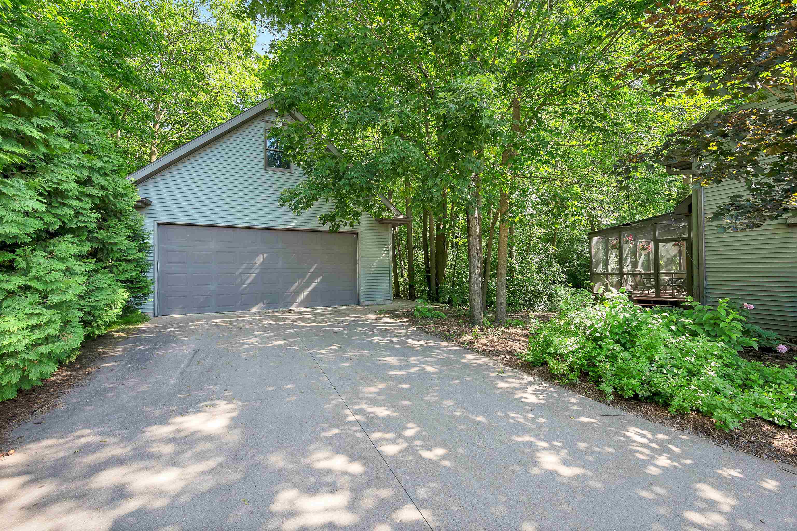 W3866 LONE OAK Drive