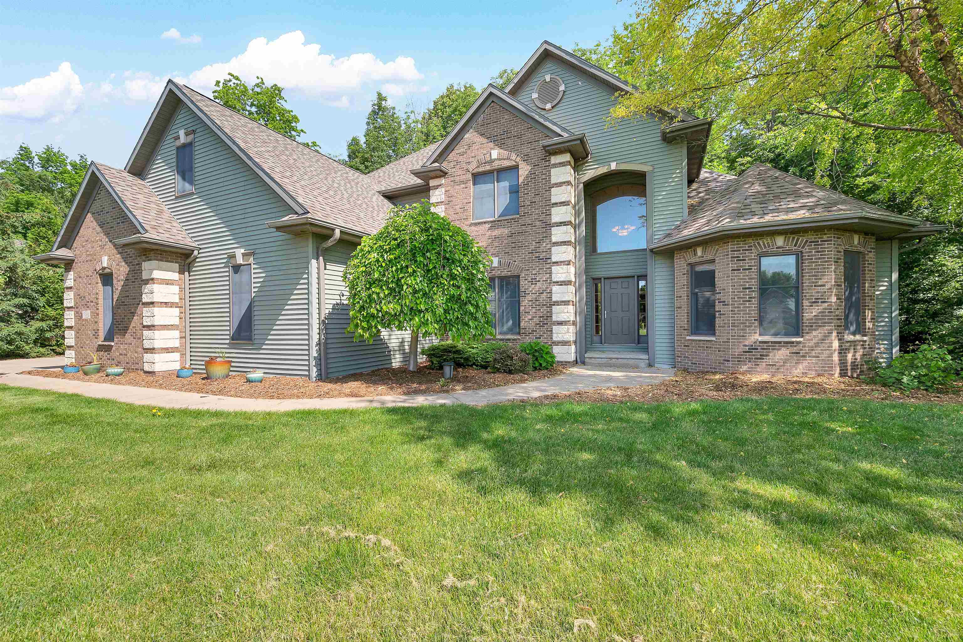 W3866 LONE OAK Drive