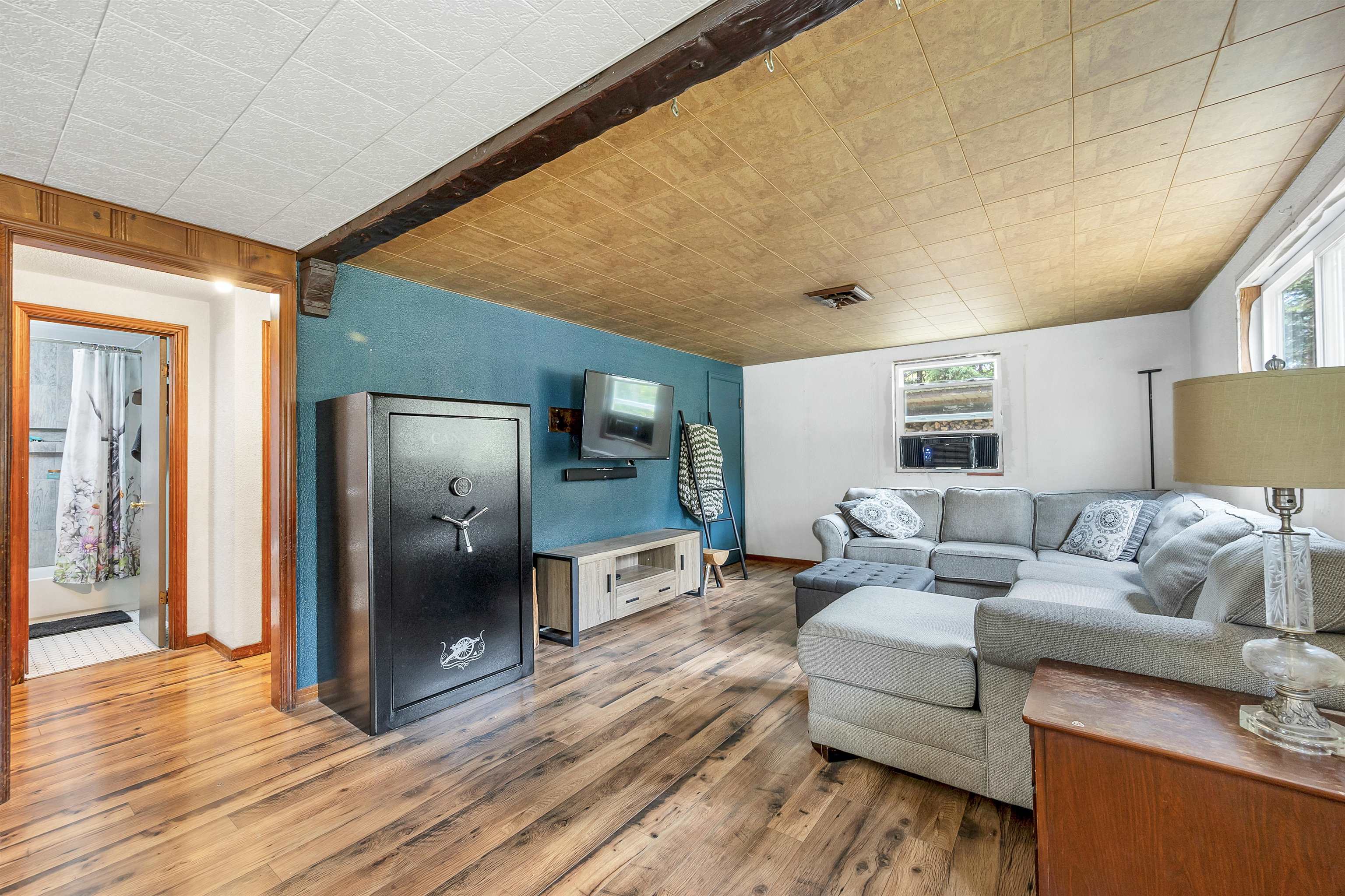 W8894 CLOVERLEAF LAKE Road