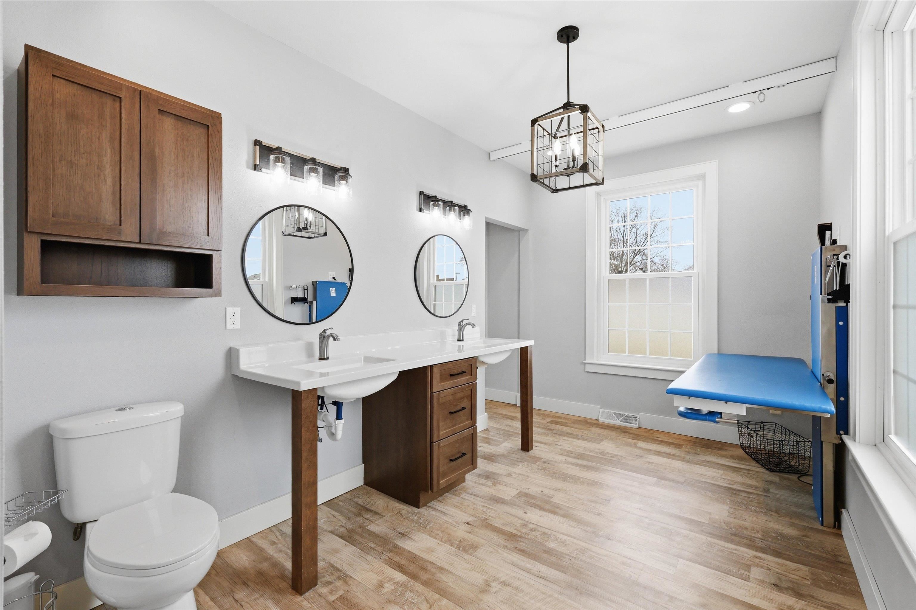 439 E FACTORY Street