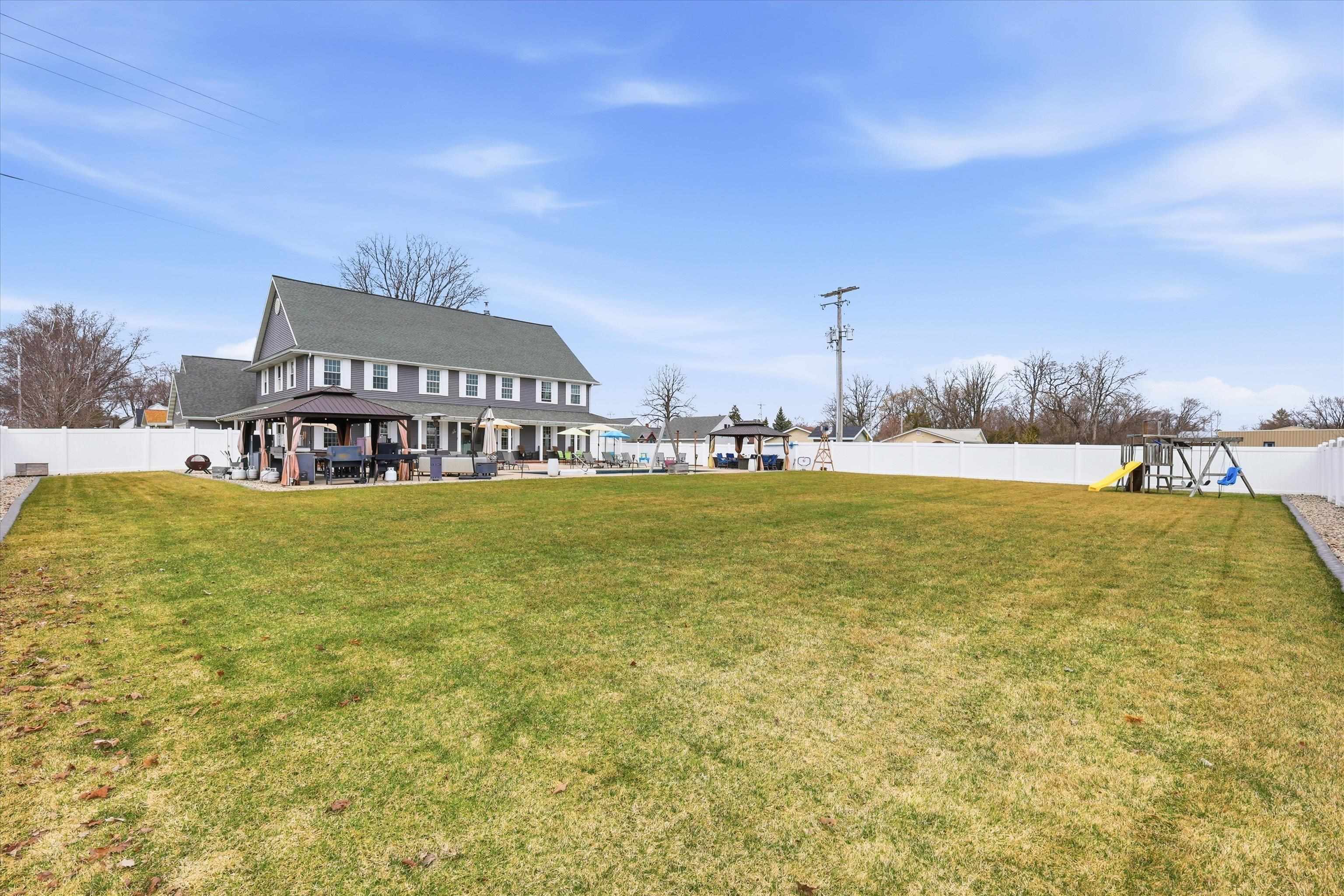 439 E FACTORY Street