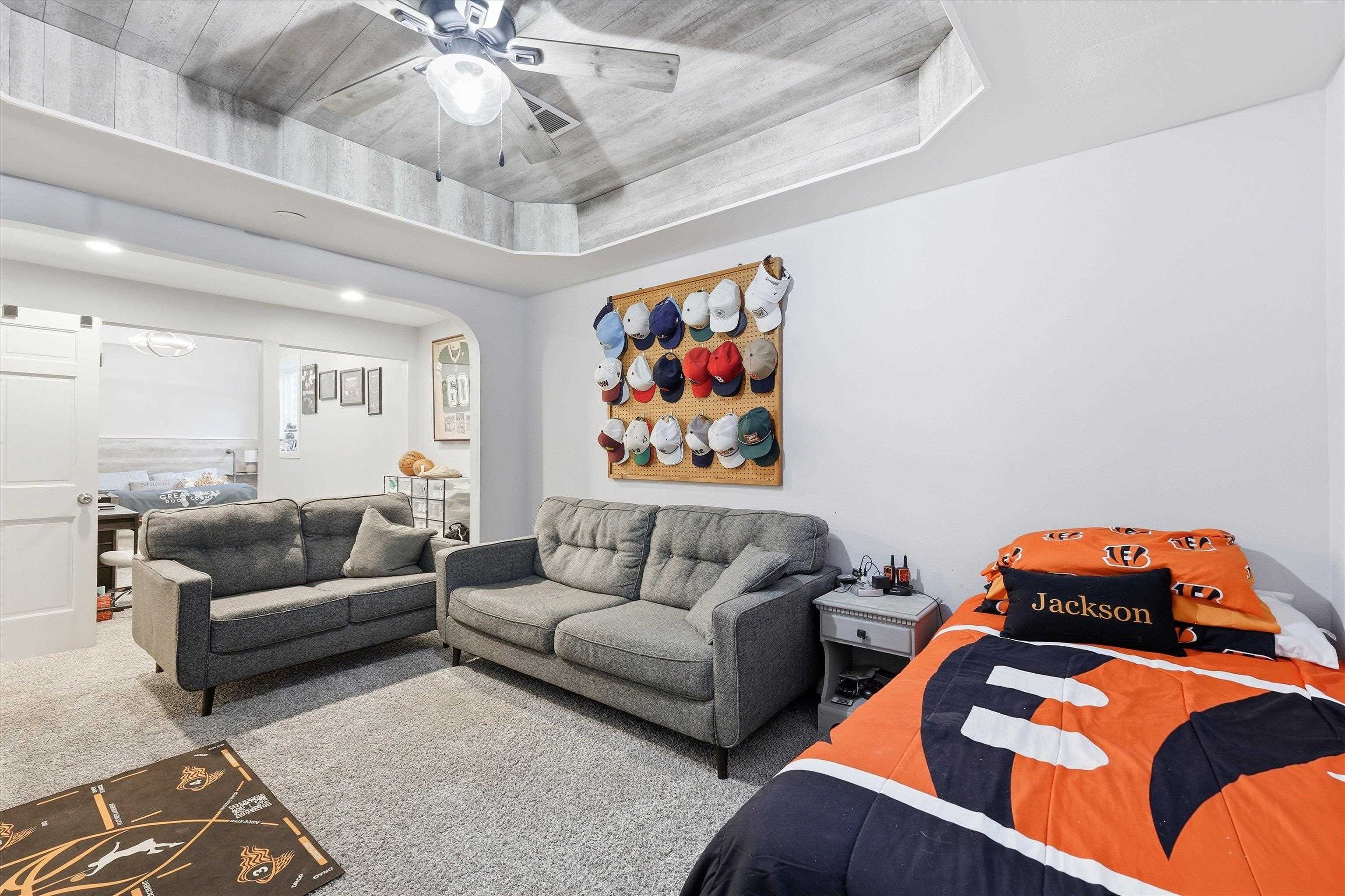 439 E FACTORY Street