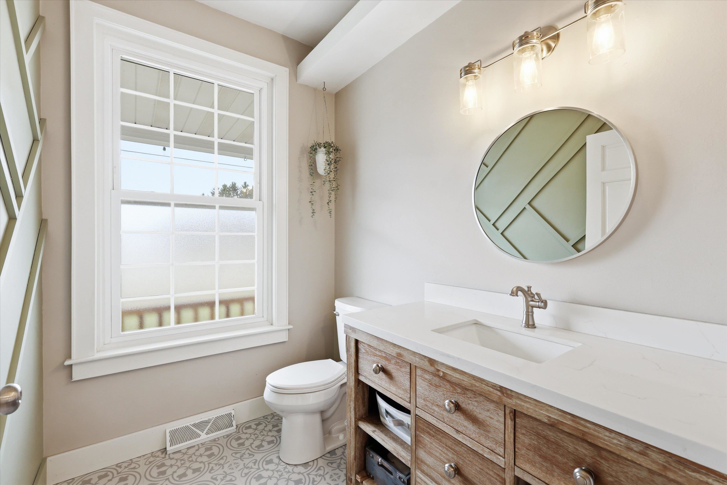 439 E FACTORY Street