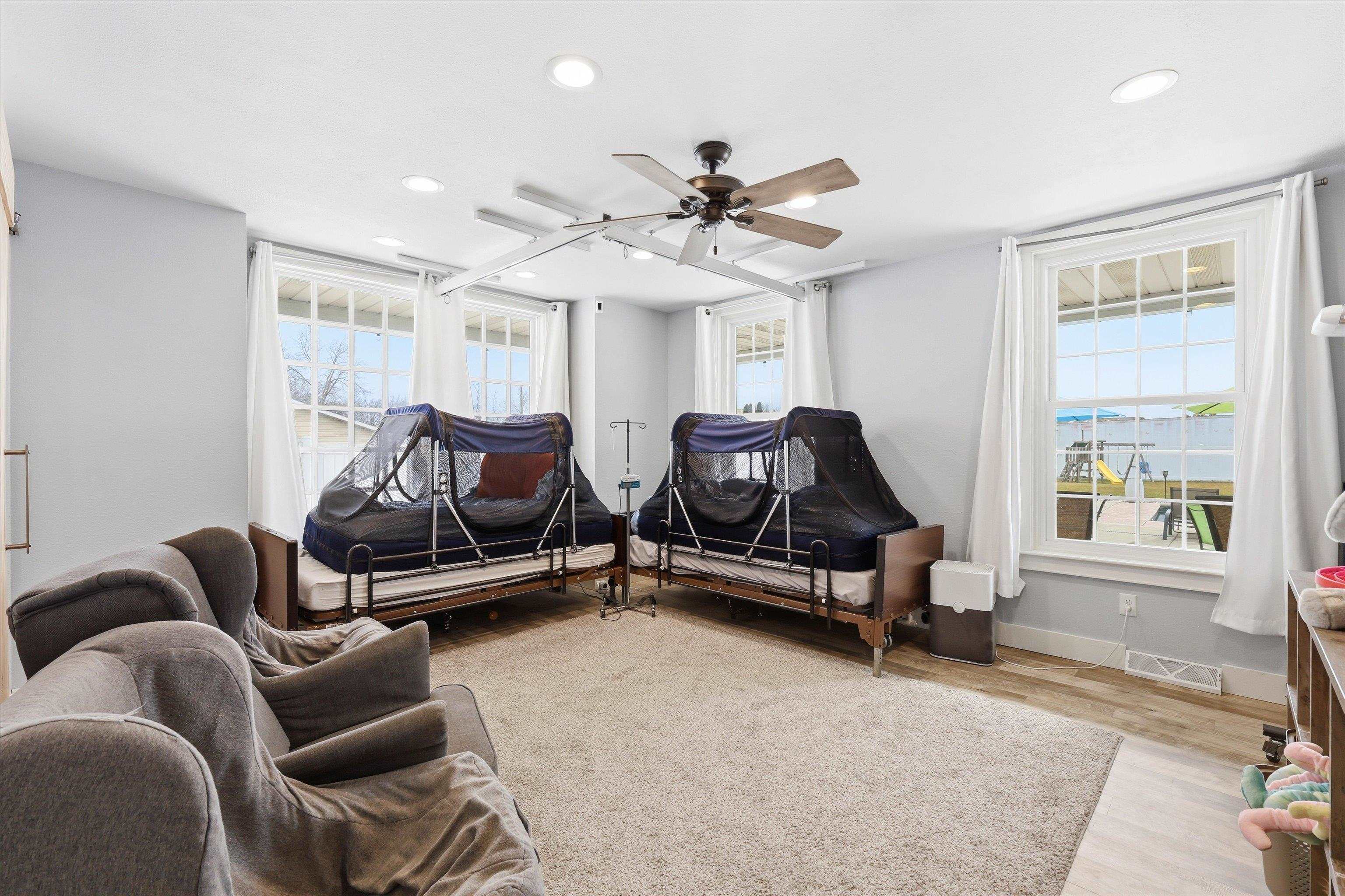 439 E FACTORY Street