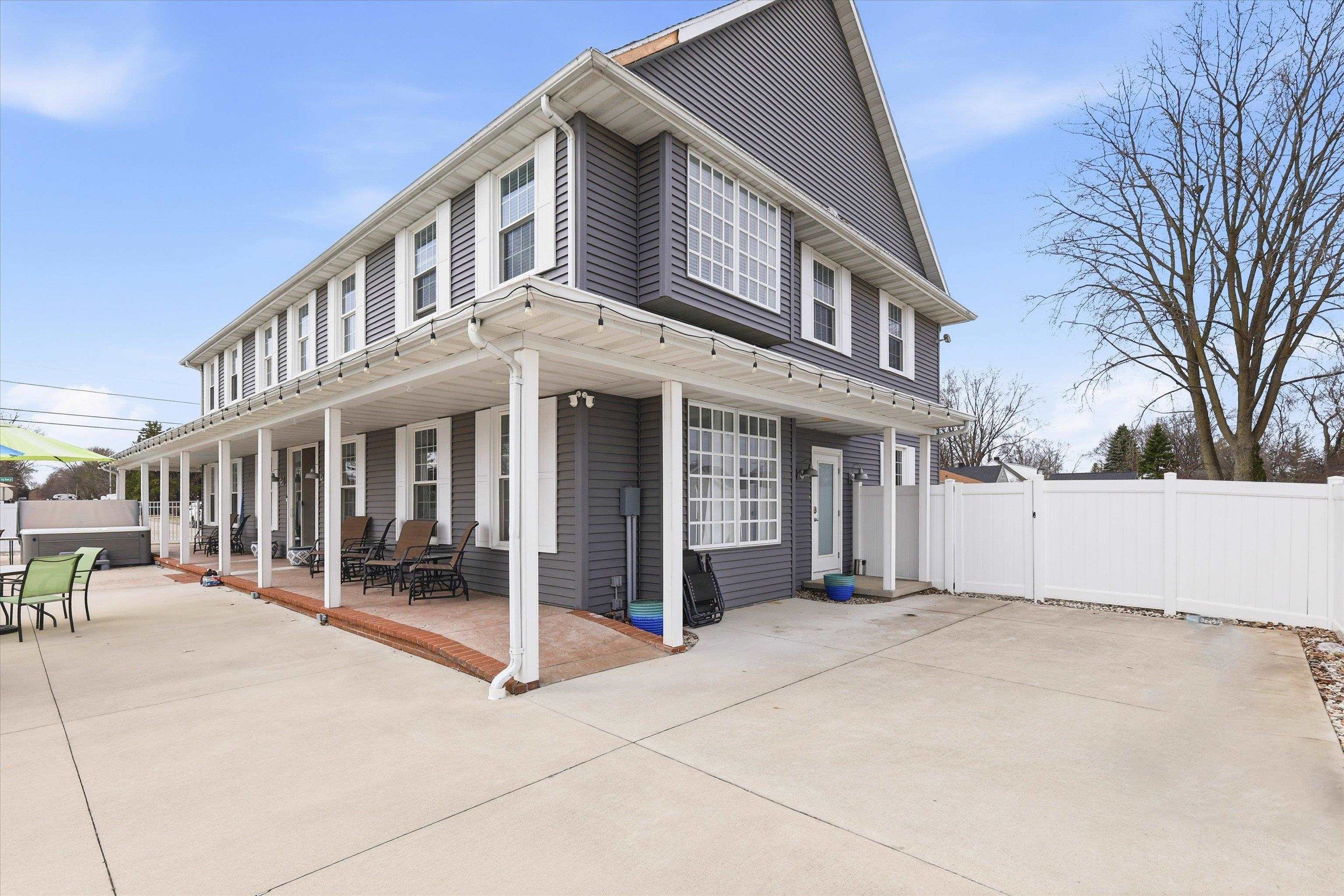 439 E FACTORY Street