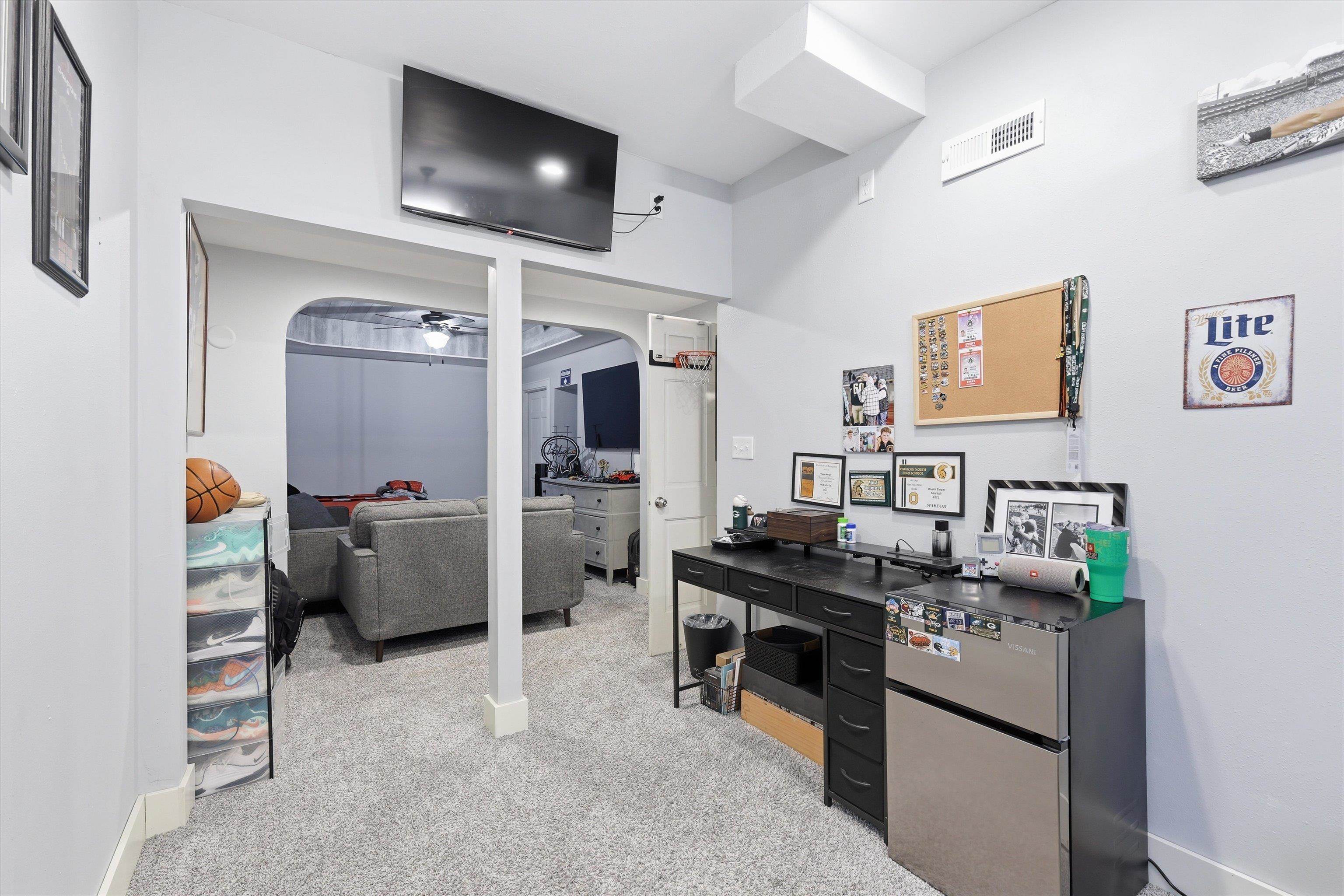 439 E FACTORY Street