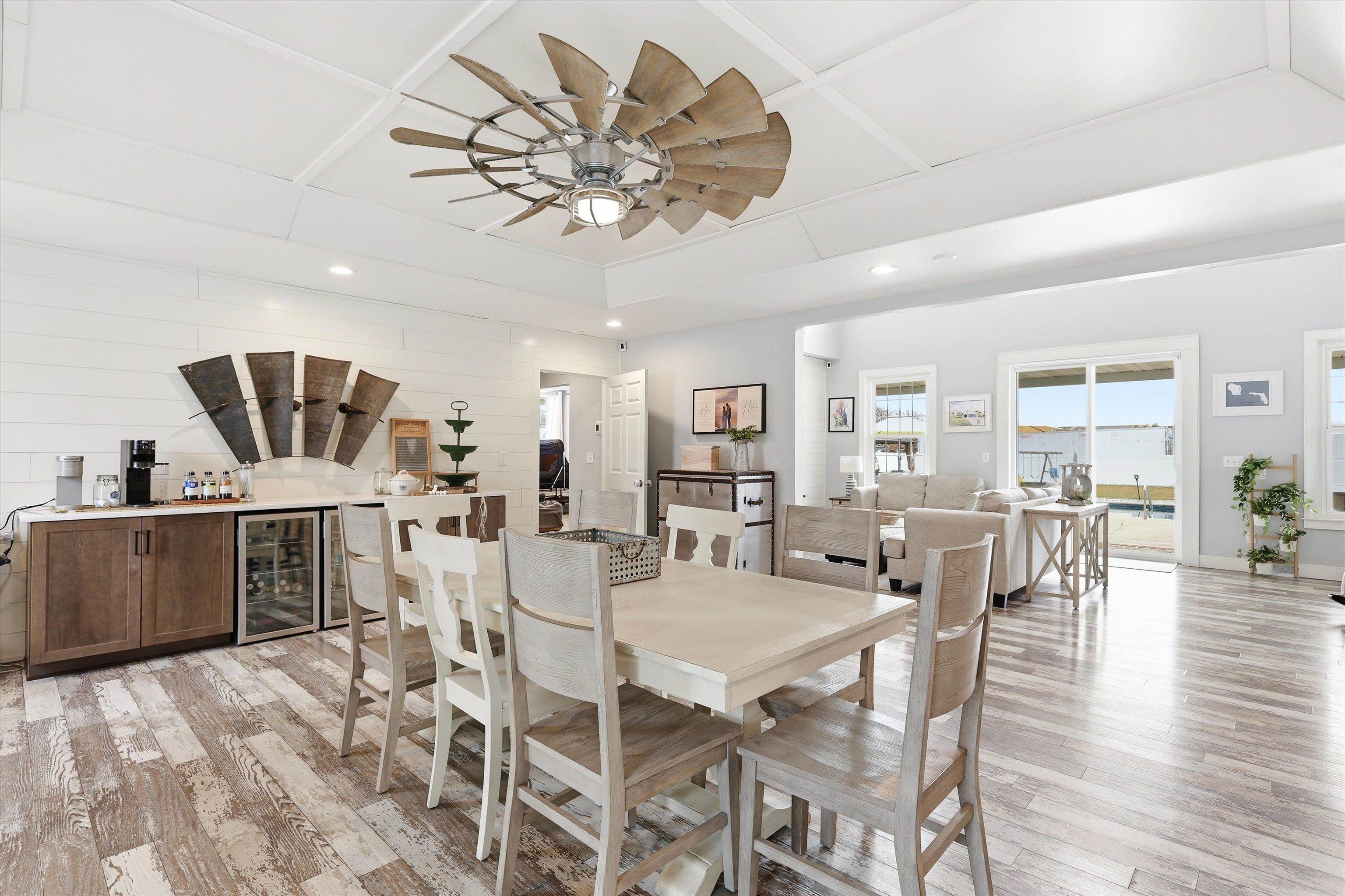 439 E FACTORY Street