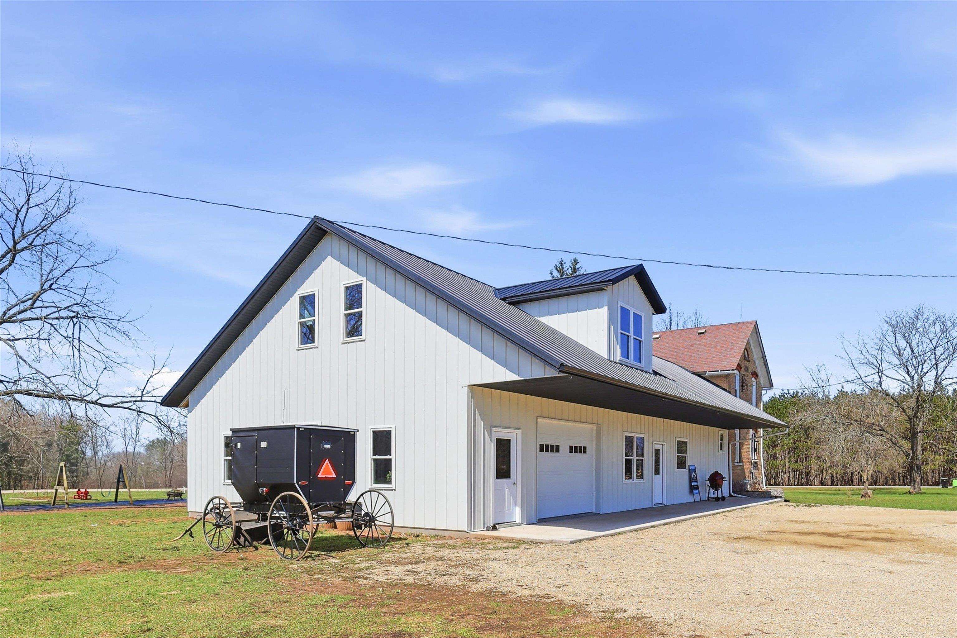 N8424 NOLLENBERG Road