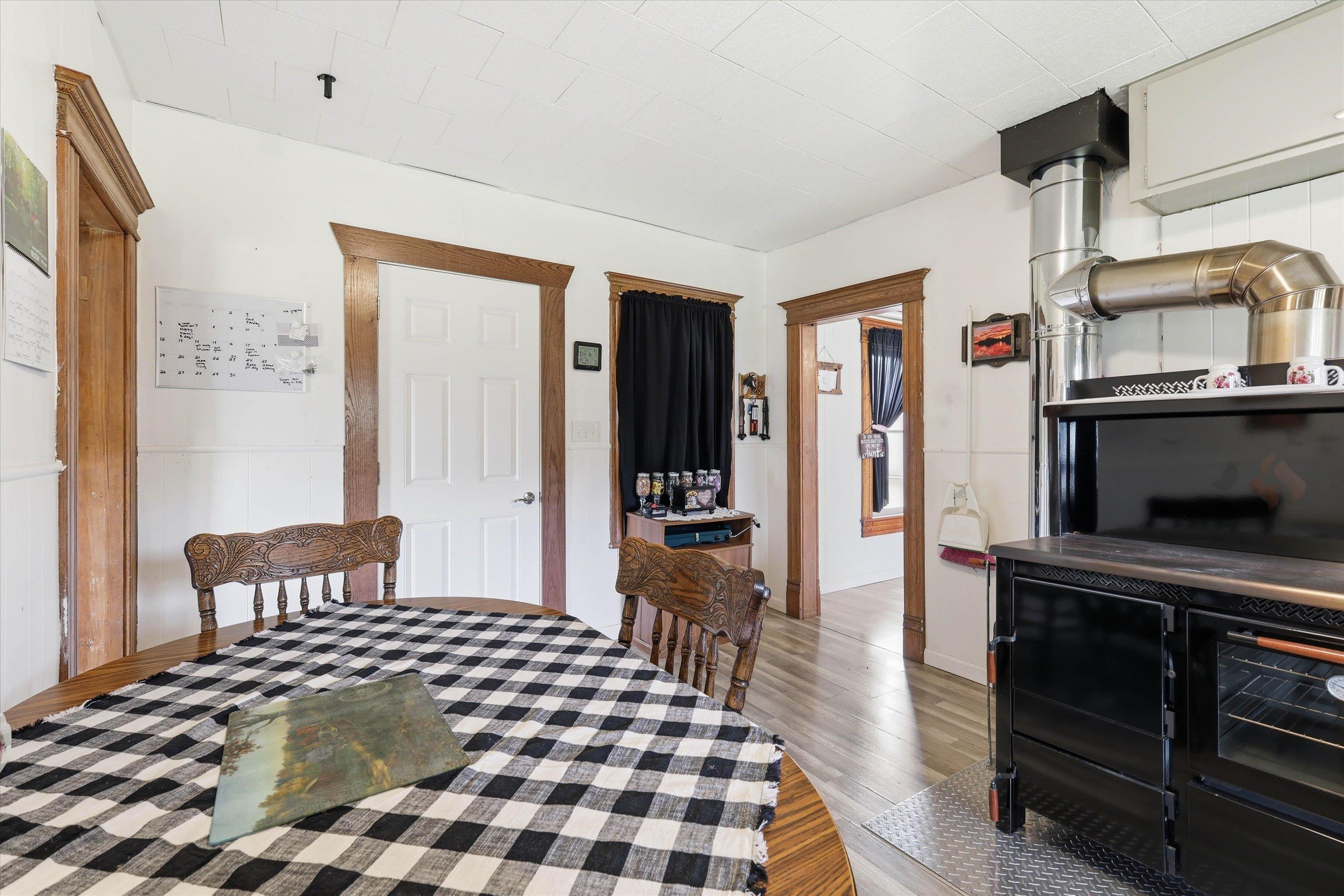 N8424 NOLLENBERG Road