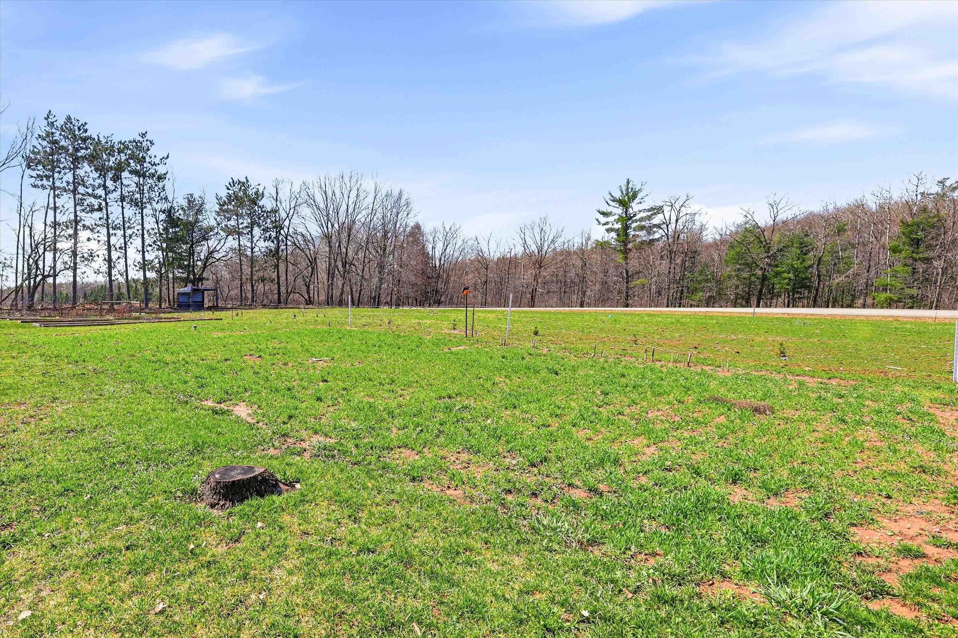 N8424 NOLLENBERG Road