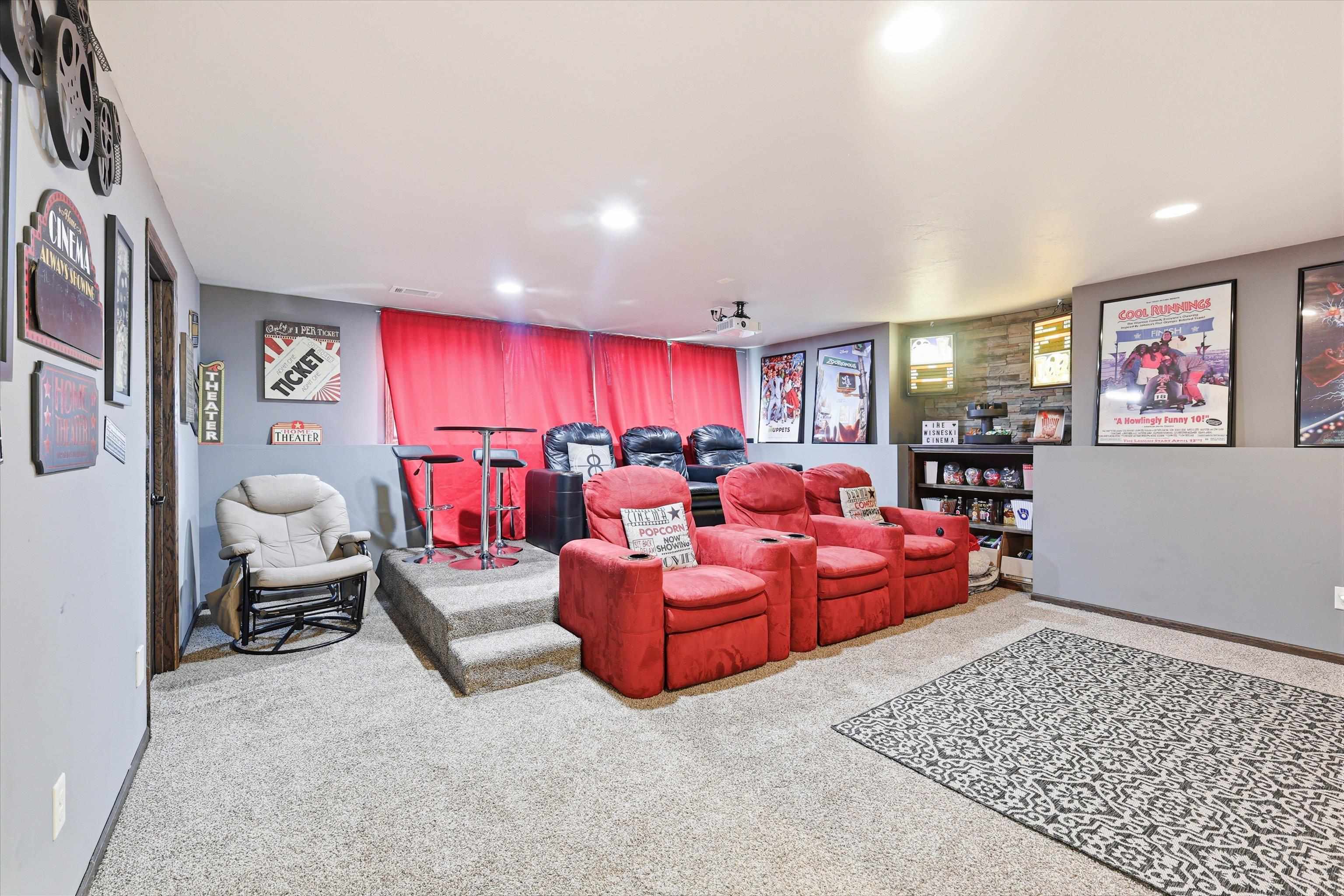 2145 W BONNIE Lane