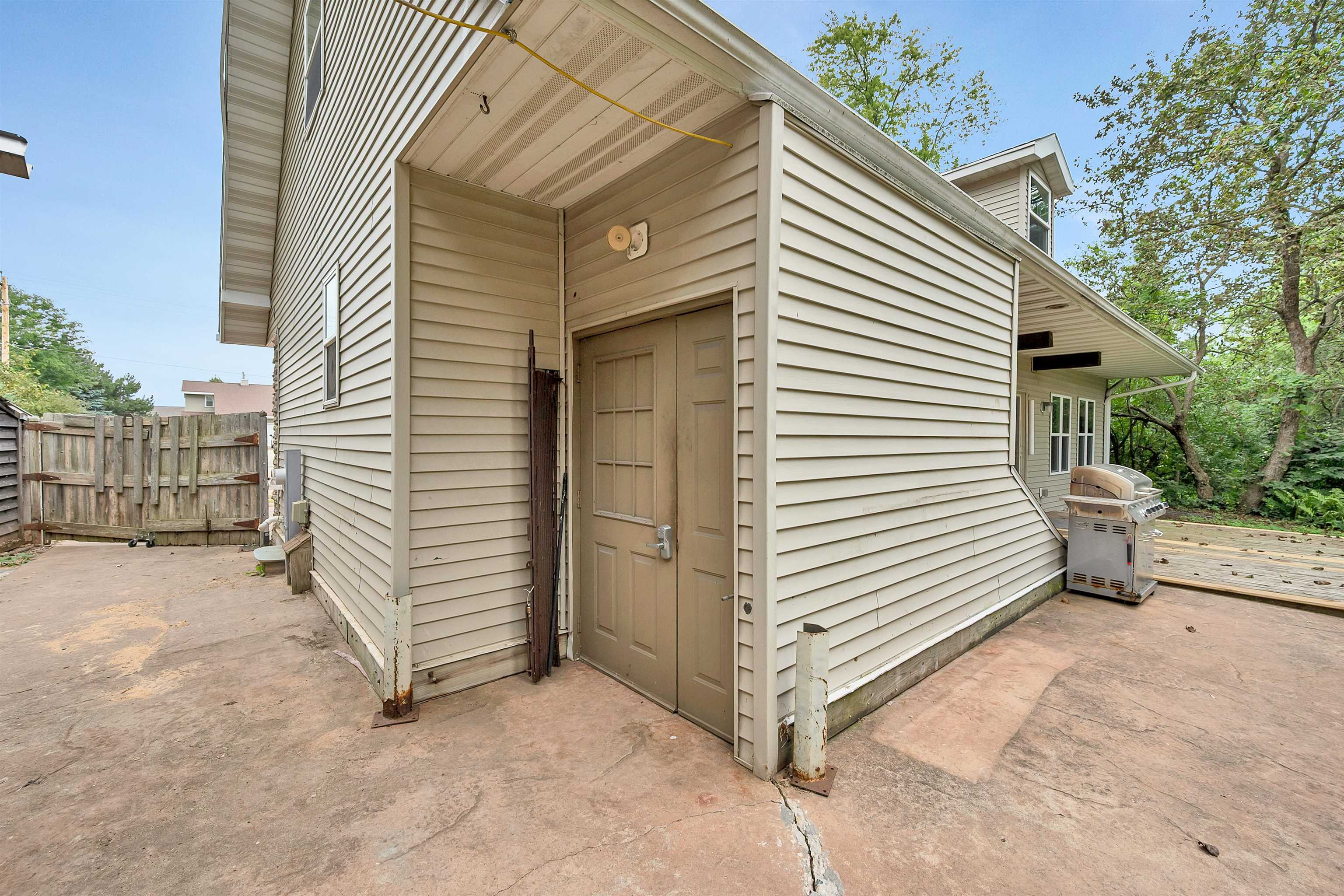 2620 BELLEVUE Street