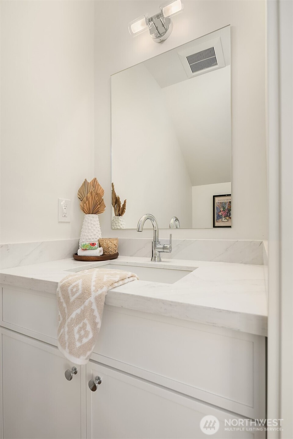 12715 Dayton Avenue N Unit: B