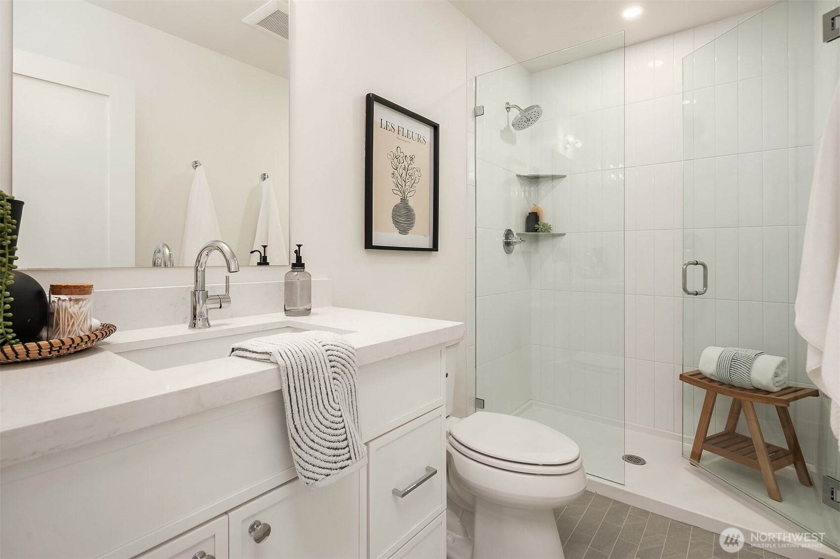 12715 Dayton Avenue N Unit: B